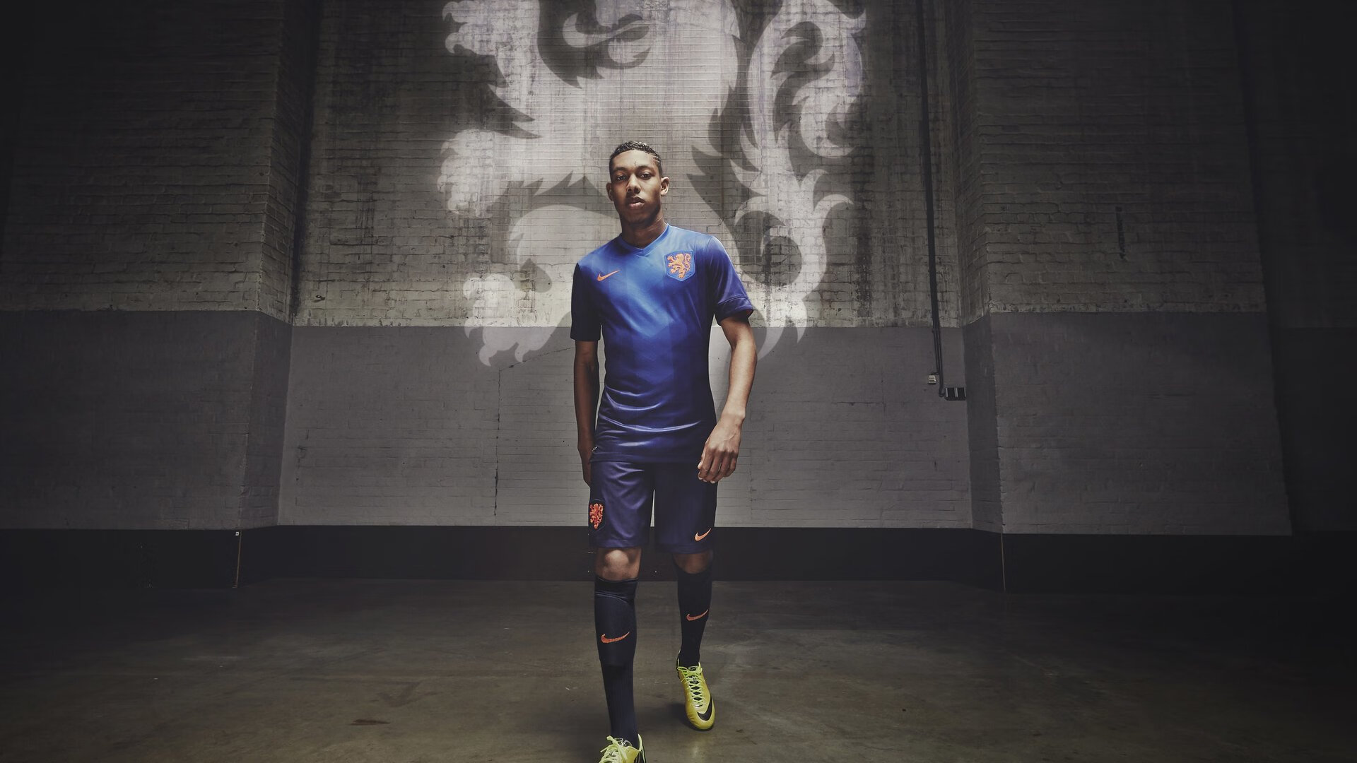 爱游戏体育在线-体育场馆改造计划公布，设施现代化进程加速，体育场馆规划布局